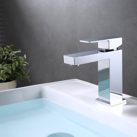 Chrome Single Handle Lavatory Faucet