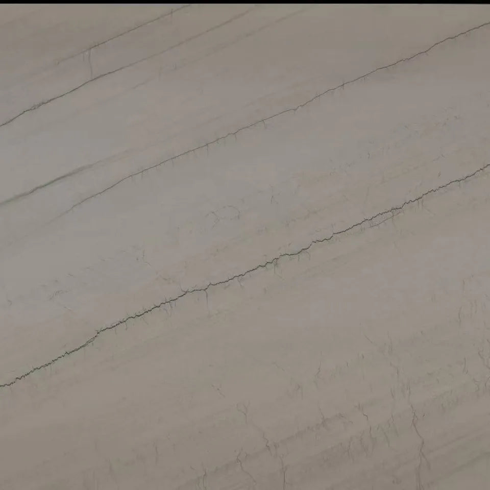 TITANIUM_LINEAR Quartz slab with grey linear veining pattern on neutral background