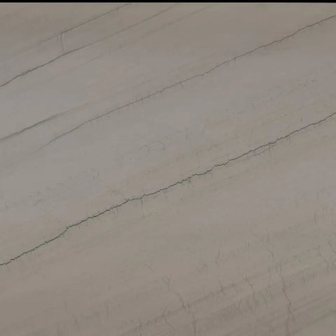 TITANIUM_LINEAR Quartz slab with grey linear veining pattern on neutral background