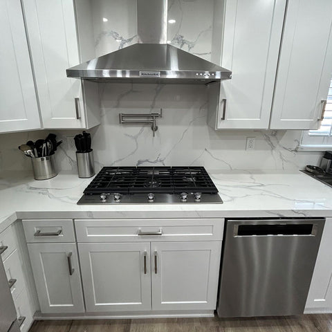 White Shaker 10 x 10 Kitchen Combo